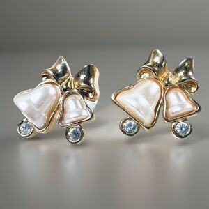 Pretty goldtone, faux, pearl bow, bell costume pierced earrings